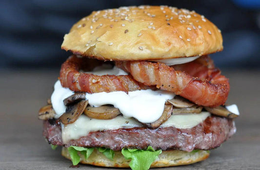 Oklahoma Onion Burger mit 2x80g frischem Rinder-Patty - Pizzeria Regano 